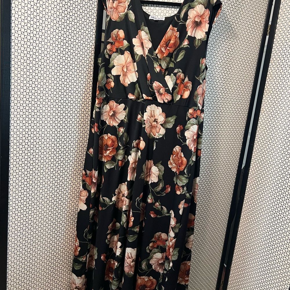 Meri Skye Black Floral Maxi Dress – Faux Wrap, Flowy Fit- Plus Size